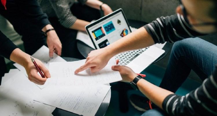 Alat Bisnis Terbaik untuk Pengusaha