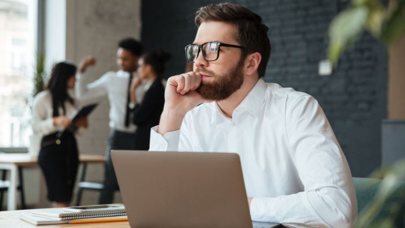 Saran Teknis dan Keputusan Tepat dalam Berbisnis