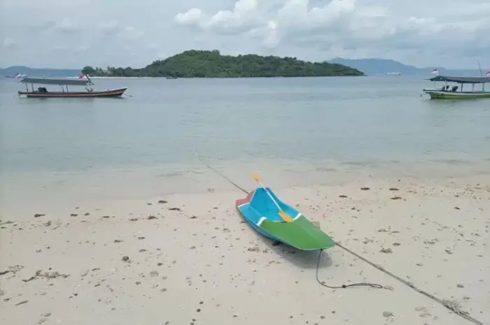 Pantai Mutun, Pantai Pasir Putih dengan Beragam Aktivitas Seru di Lampung